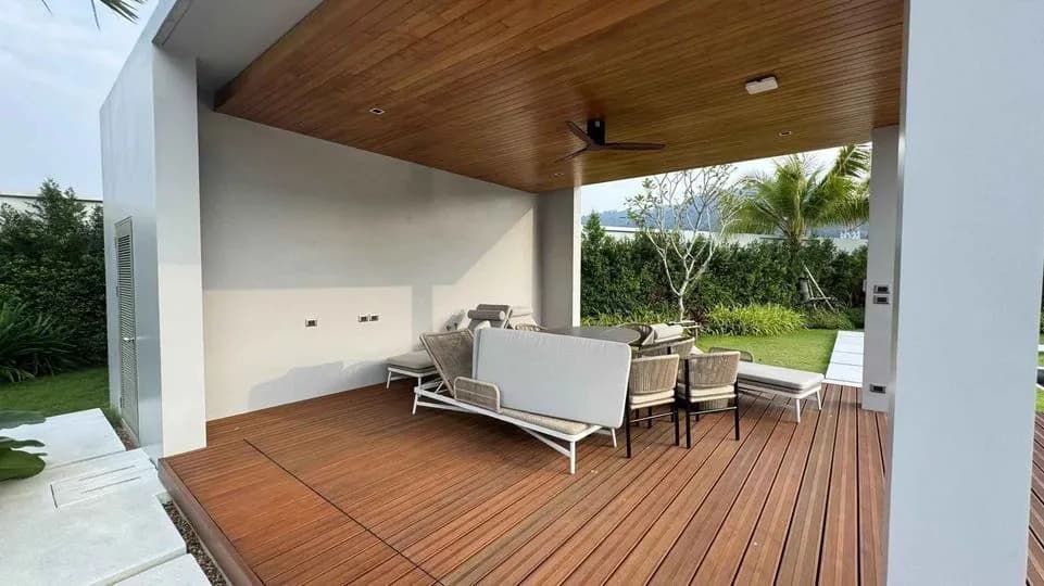 Spacieuse villa Botanica de 1 400 m², 5 chambres avec piscine privée à louer à Choeng Thale, Thalang — Miniature 15