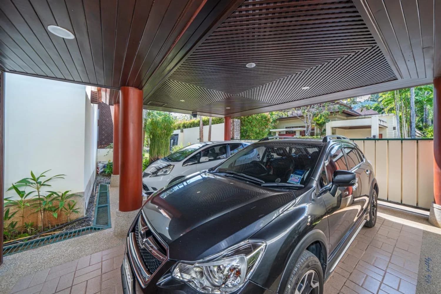 Baan Bua, villa de luxe 4 chambres avec piscine privée à vendre à Nai Harn-Rawai, Phuket — Miniature 24