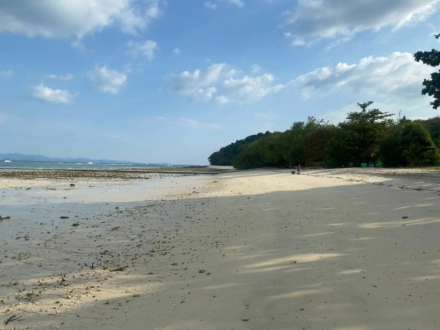 Terrain de 94 rais en bord de plage de sable à vendre sur l'île de Naka Yai, Phuket — Miniature 10