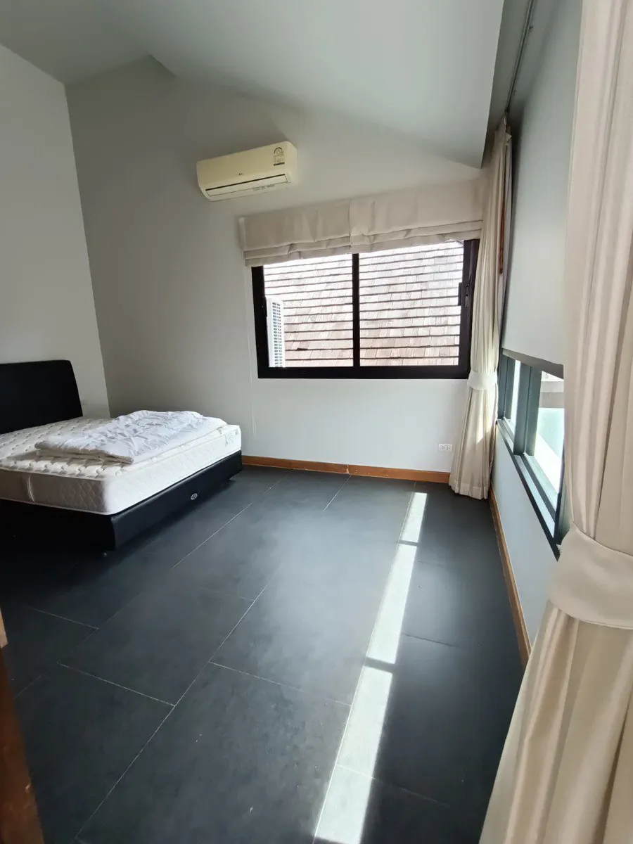 Villa avec piscine 3 chambres, terrain de 263,60 m², piscine privée, à vendre à Choeng Thale, Phuket — Miniature 2