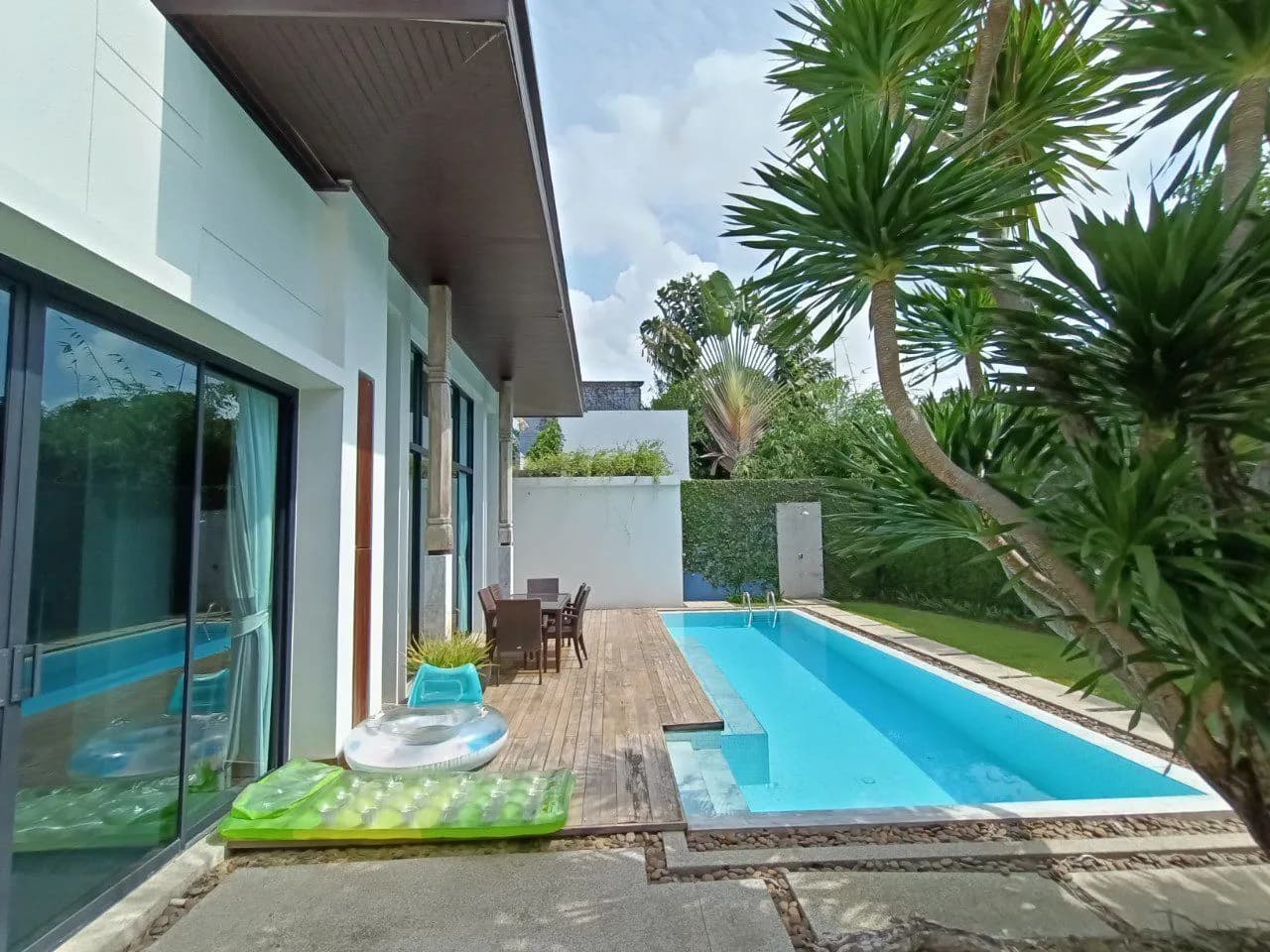 Villa avec piscine 3 chambres, terrain de 263,60 m², piscine privée, à vendre à Choeng Thale, Phuket — Miniature 15