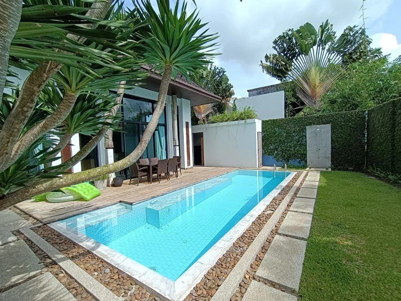 Villa avec piscine 3 chambres, terrain de 263,60 m², piscine privée, à vendre à Choeng Thale, Phuket — Miniature 17