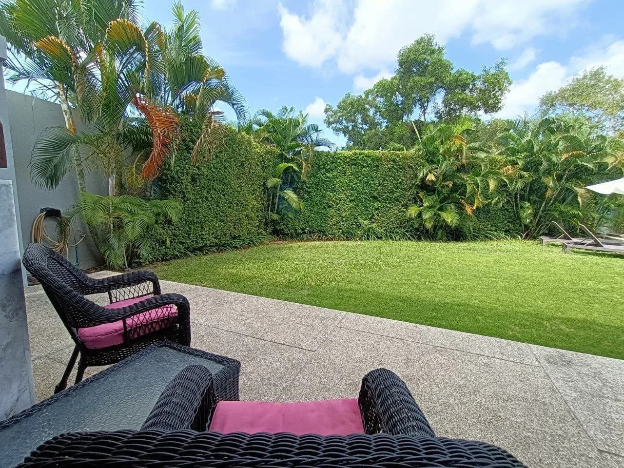 Boutique Pool Villa 3 chambres de 360,80 m² avec piscine privée à vendre à Choeng Thale, Phuket — Miniature 5