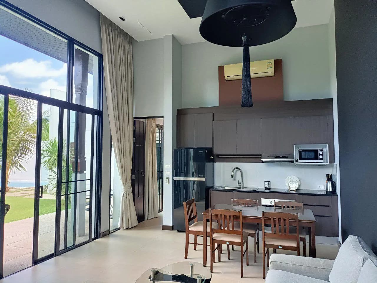 Boutique Pool Villa 3 chambres de 360,80 m² avec piscine privée à vendre à Choeng Thale, Phuket — Miniature 6