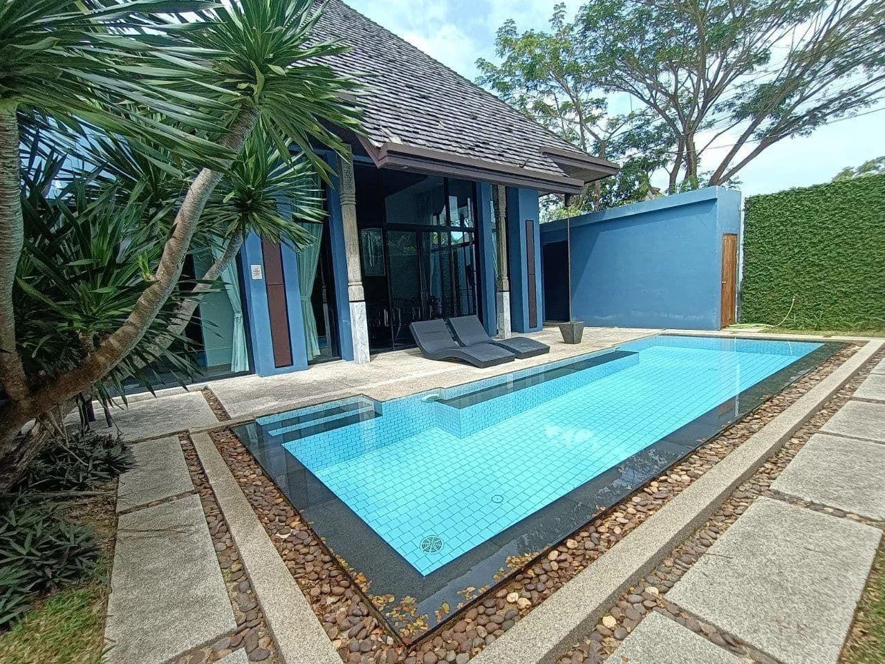 Villa 2 chambres avec piscine privée, terrain de 223 m², à vendre à Choeng Thale, Phuket — Miniature 17