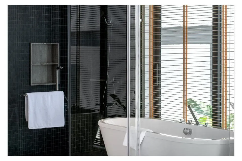 Botanica Modern Loft – Villa 3 chambres avec piscine privée à Choeng Thale — Photo 1