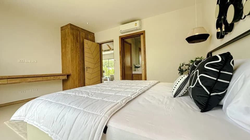 Trichada Villa – 4 chambres avec piscine privée à louer à Choeng Thale — Miniature 11