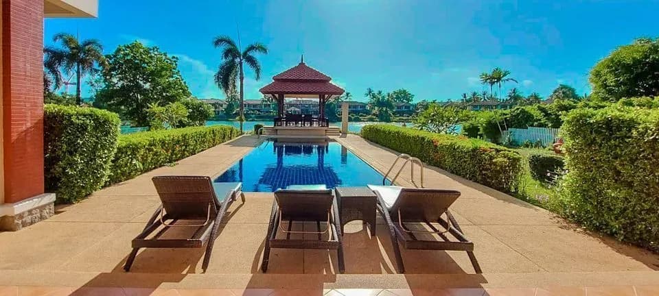 Laguna vue lac – 4 chambres avec piscine privée à louer à Choeng Thale — Photo 1