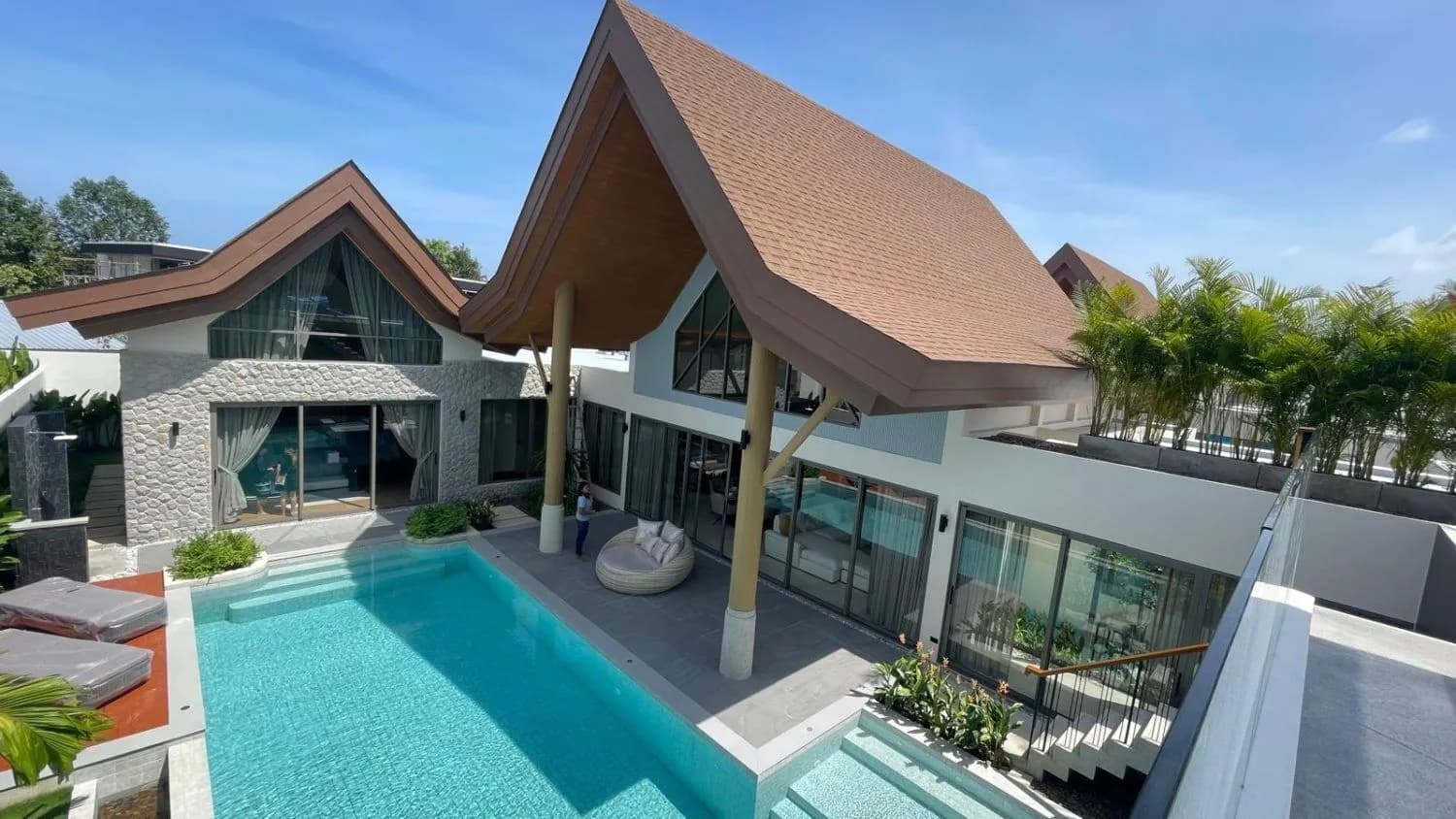 Erawana : luxueuse villa avec piscine 4 chambres à vendre à Choeng Thale, Phuket — Miniature 14