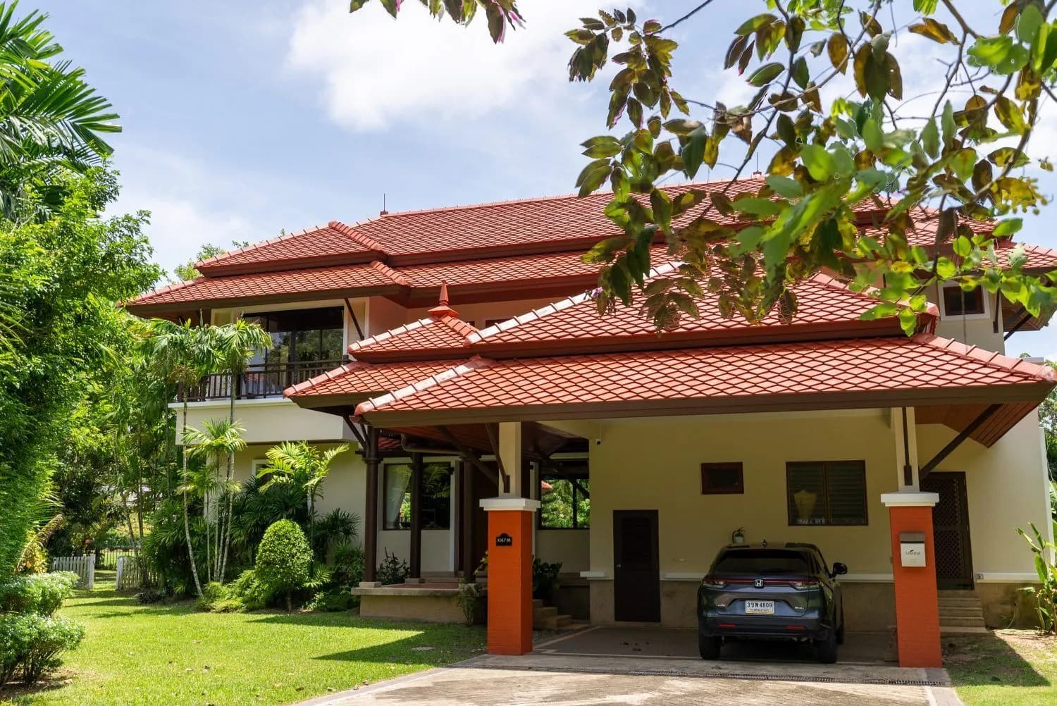 Angsana Laguna Villa – Villa avec piscine 4 chambres et grand jardin à louer près de la plage de Bang Tao — Photo 1