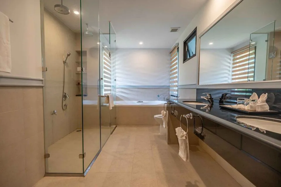 Luxueuse villa 4 chambres à vendre à Laguna Village – Rénovée, prête à emménager — Miniature 15