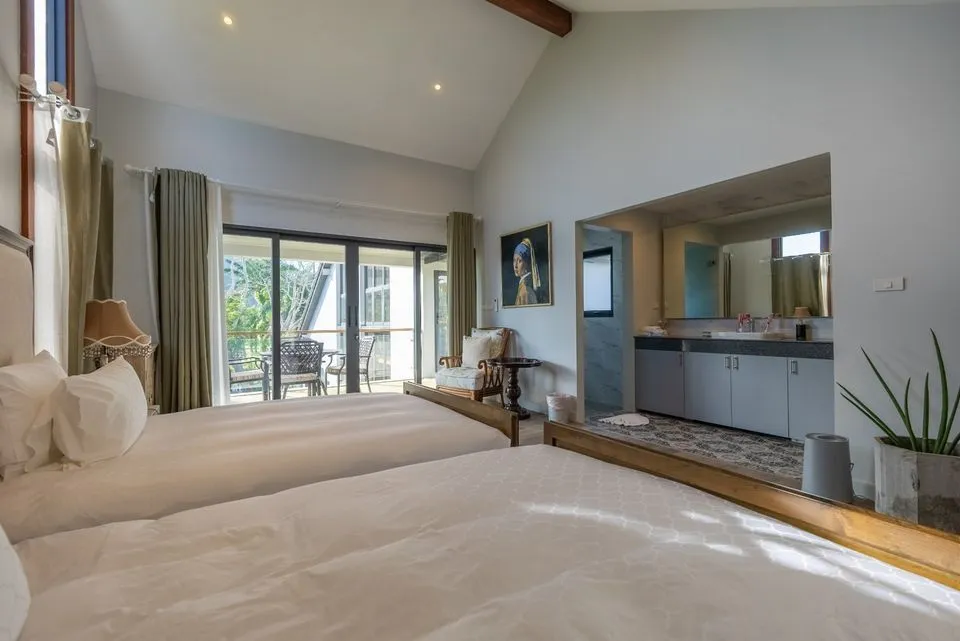 Spacieuse villa avec vue golf et piscine privée à louer à Kathu, Phuket — Miniature 23