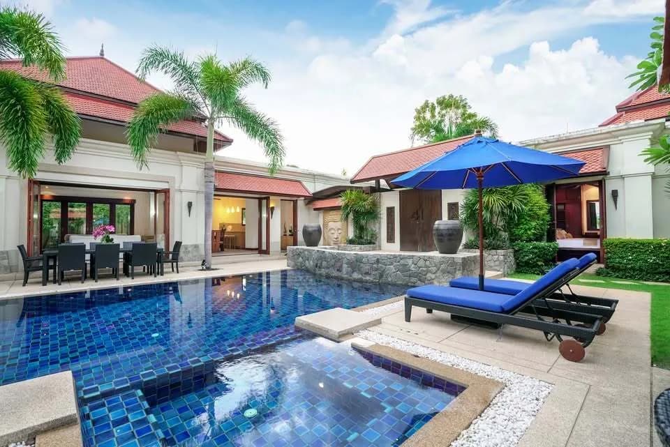 Luxueuse villa Sai Taan 5+1 chambres avec piscine et salle de spa — Miniature 15