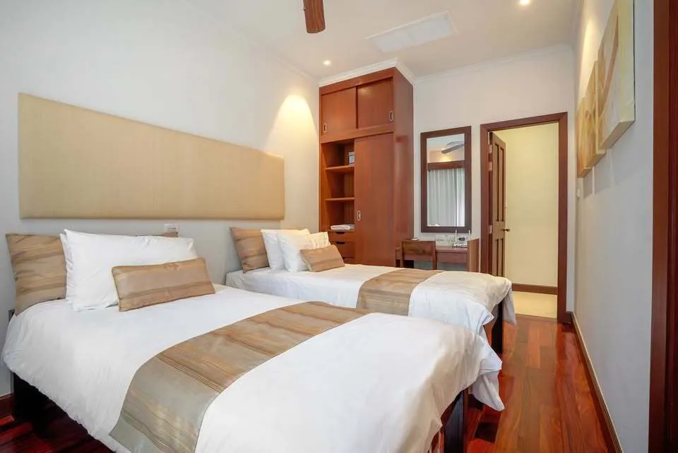 Luxueuse villa Sai Taan 5+1 chambres avec piscine et salle de spa — Miniature 23