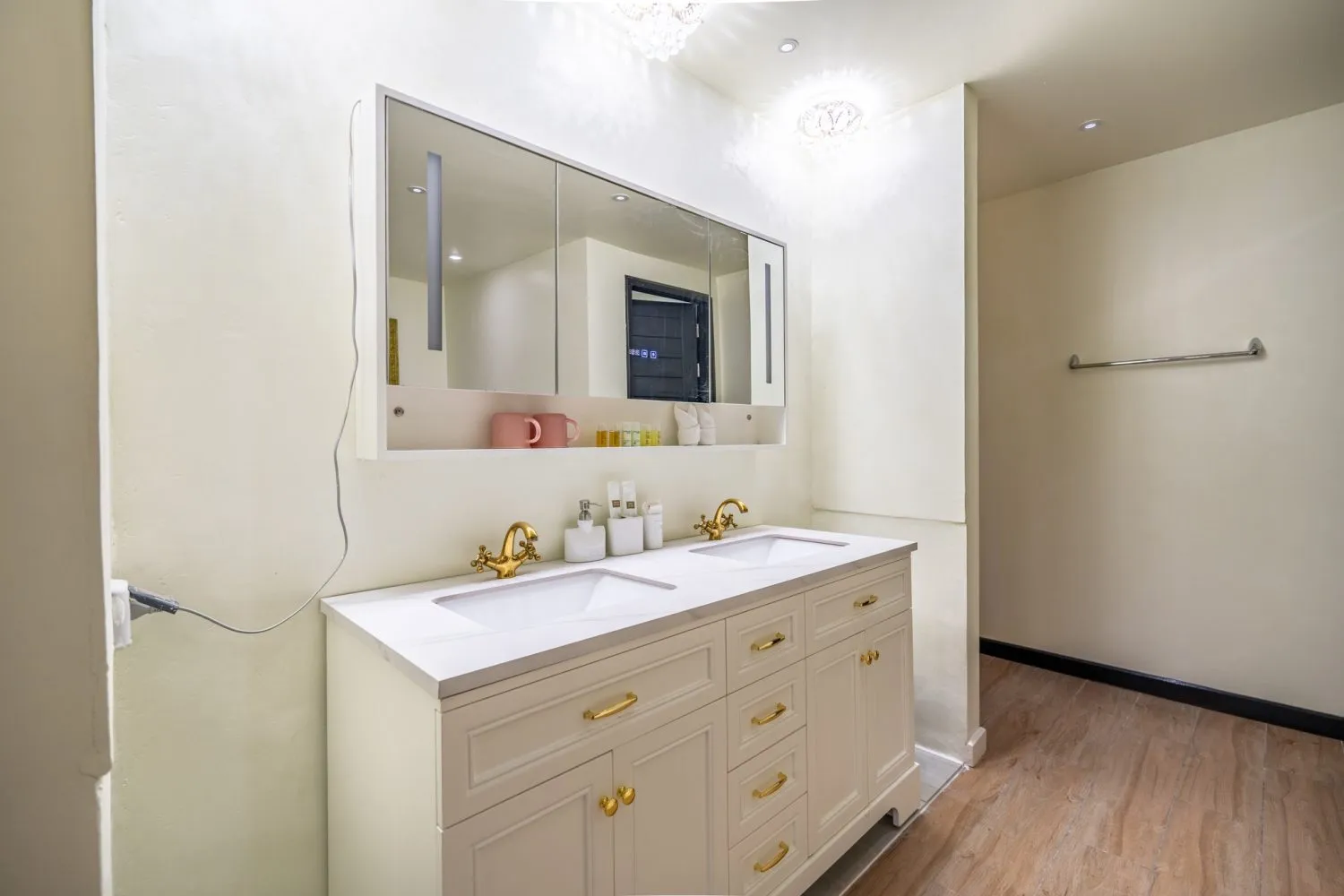 Villa de luxe en bord de mer à Maan Tawan – 6 chambres avec piscine privée — Miniature 3