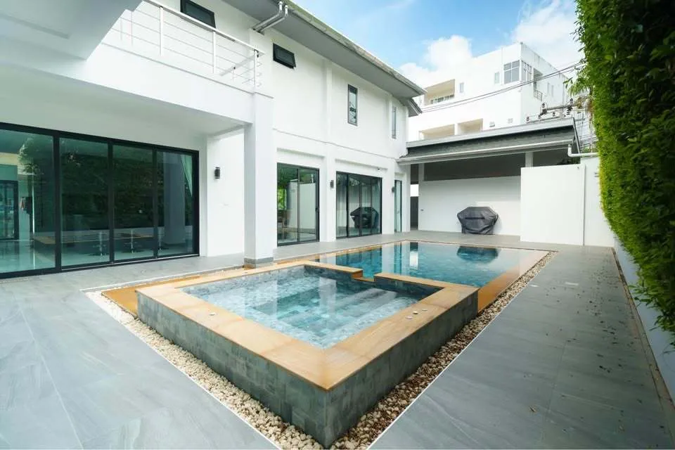 Luxueuse villa avec piscine 6 chambres à louer à Bang Tao — Miniature 13