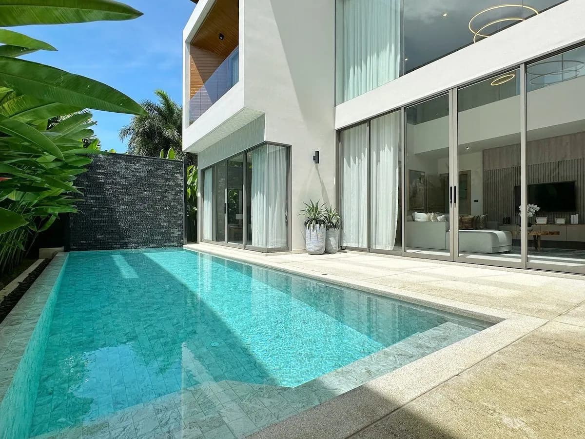 Zenithy Villas Layan – Superbe villa avec piscine 3 chambres à vendre à Choeng Thale, Phuket | SD10022501 — Photo 1