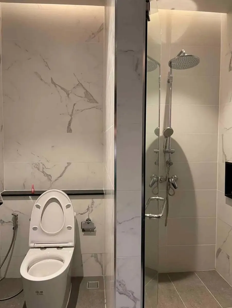 Superbe villa 4 chambres près d'IKEA Phuket avec équipements modernes — Miniature 4