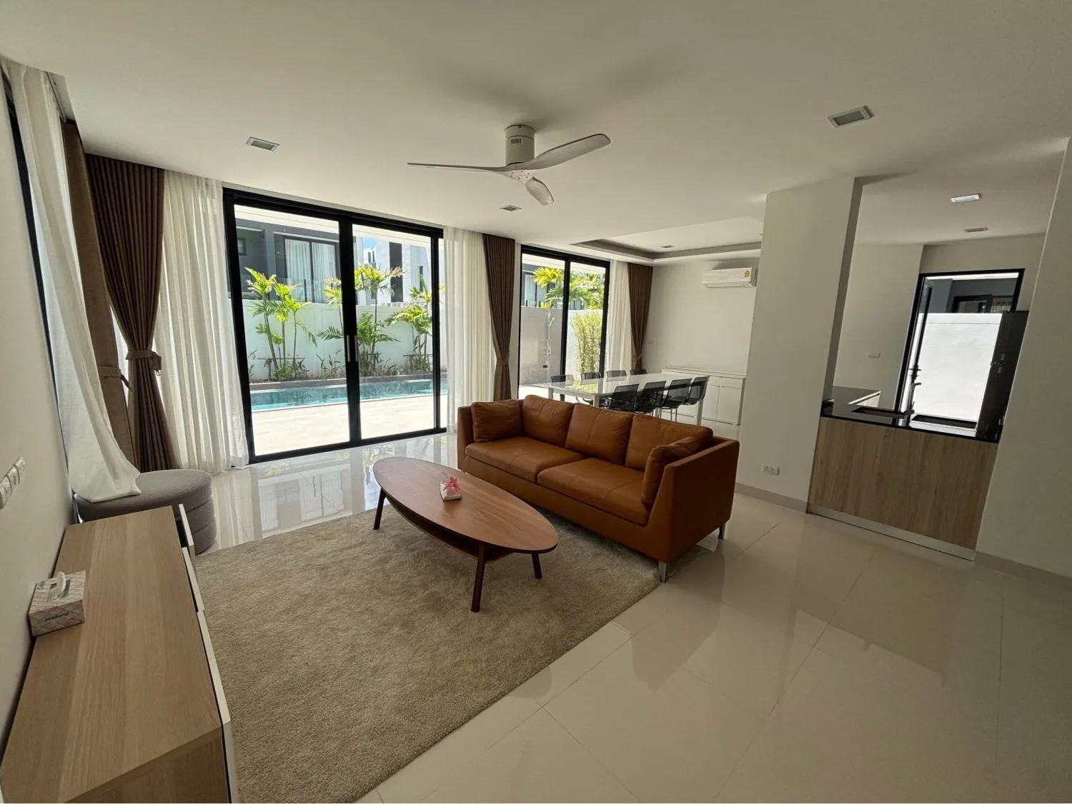 Villa avec piscine exclusive 5 chambres à louer à Laguna Park 2 – Neuve — Miniature 6