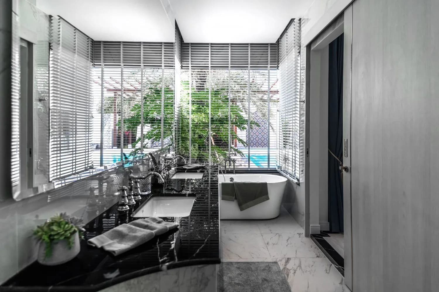 Menara Hills – Superbe villa avec piscine 3 chambres à vendre à Phuket | SD25022505 — Miniature 17