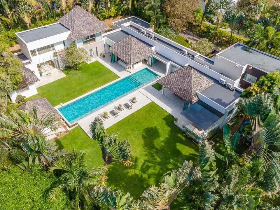 Vaste villa avec piscine privée 5 chambres à louer à Layan, Phuket — Miniature 4