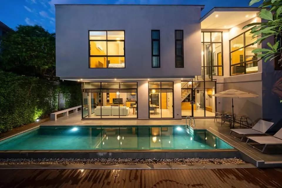 Villa moderne avec piscine 3 chambres à louer à Cherngtalay, Phuket — Miniature 18