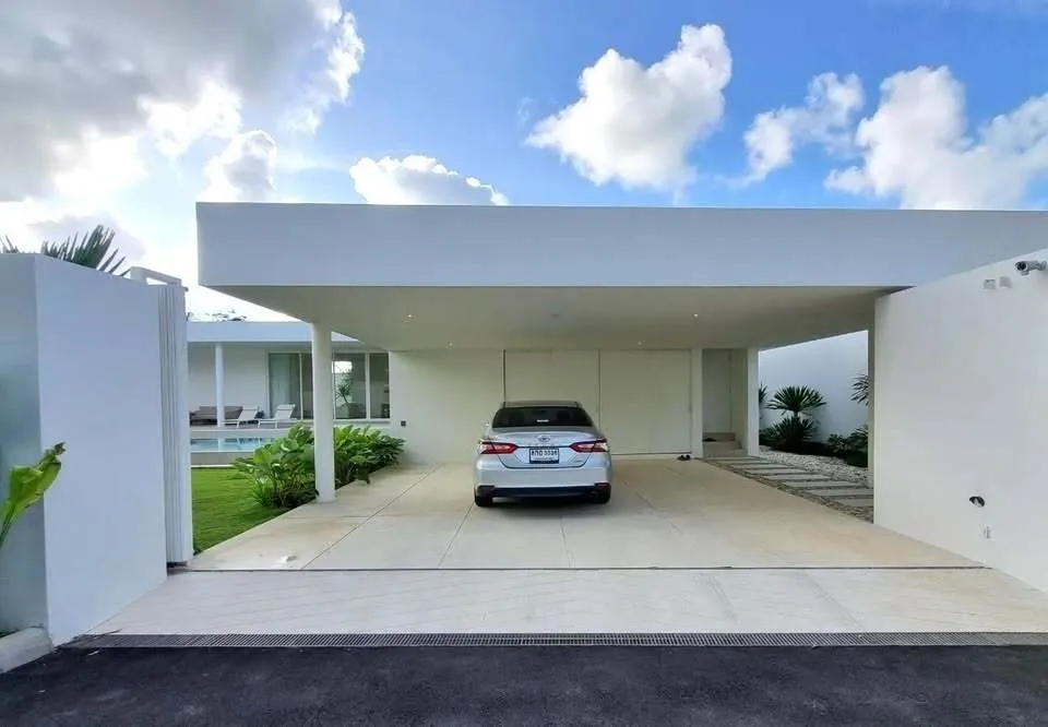 Élégante villa avec piscine 4 chambres à louer à Bang Jo, Phuket — Miniature 15