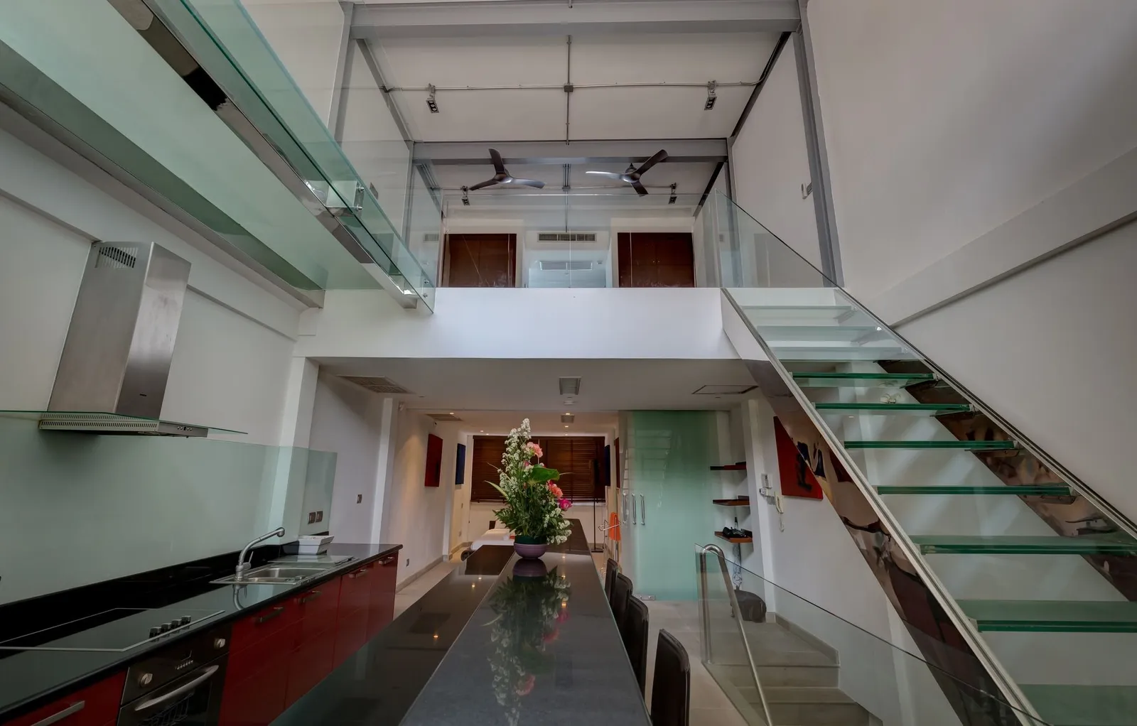 Penthouse de luxe à louer à The Lofts Surin Beach – À deux pas du plus beau littoral de Phuket — Miniature 8