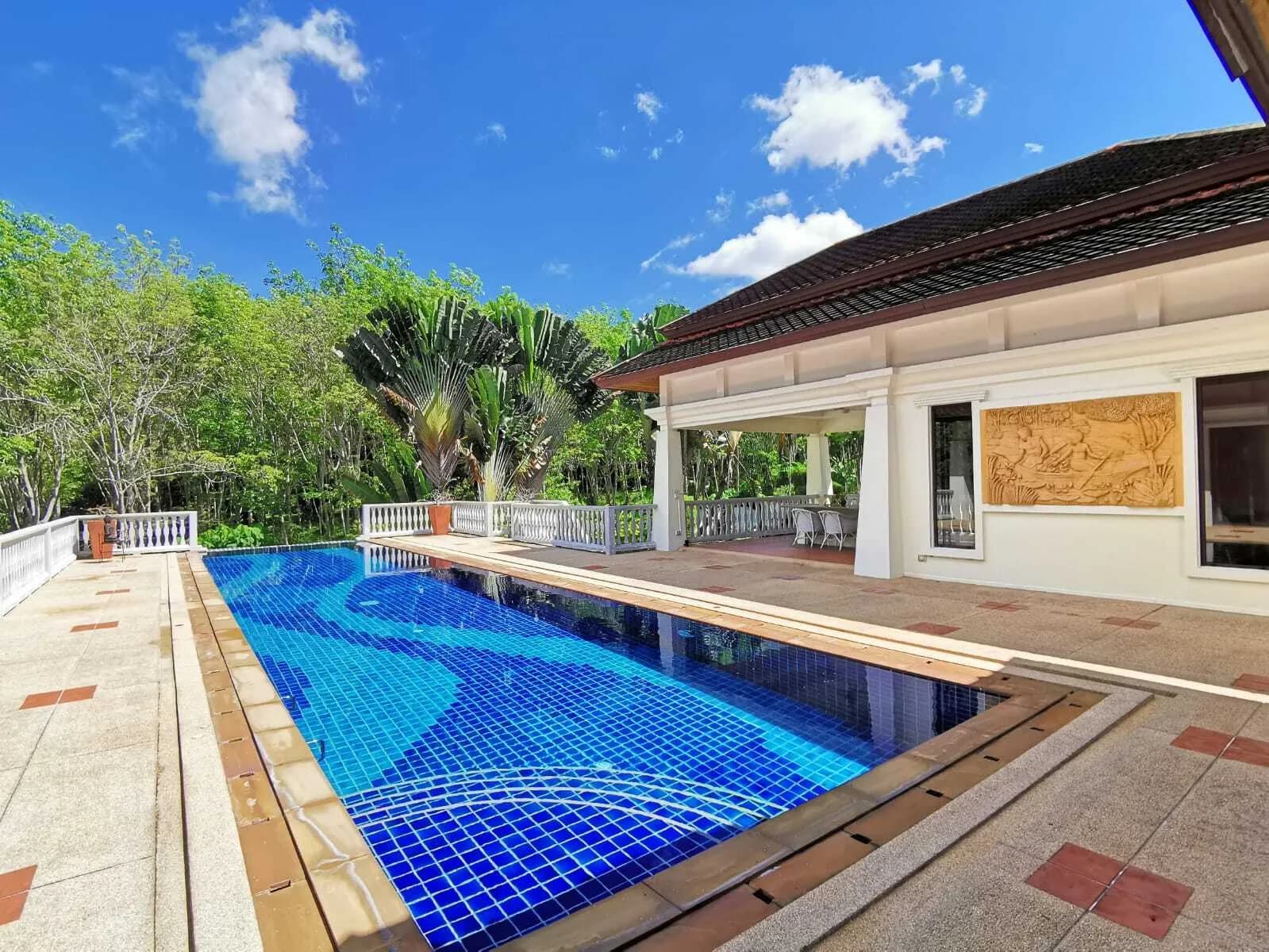 Spacieuse villa 7 chambres avec piscine privée et grand jardin à Thalang — Miniature 17