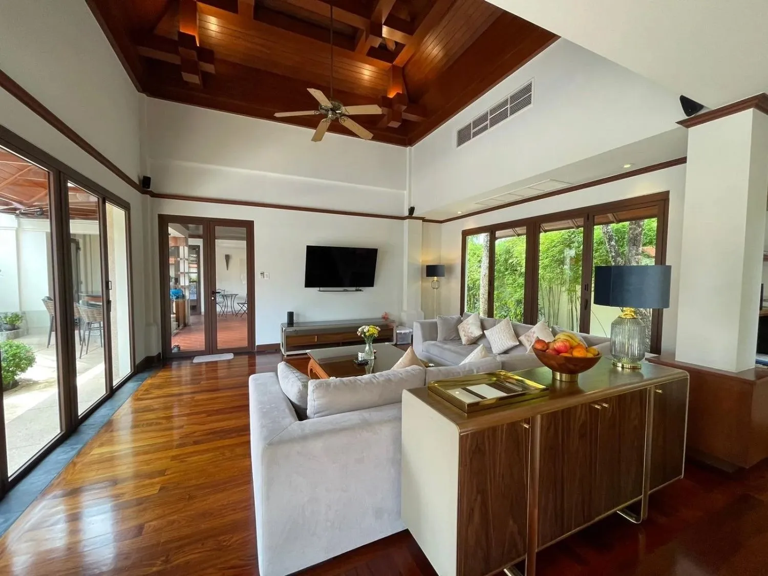 Sai Taan : luxueuse villa 6 chambres dans le paisible Cherng Talay | SD28032551 — Miniature 4