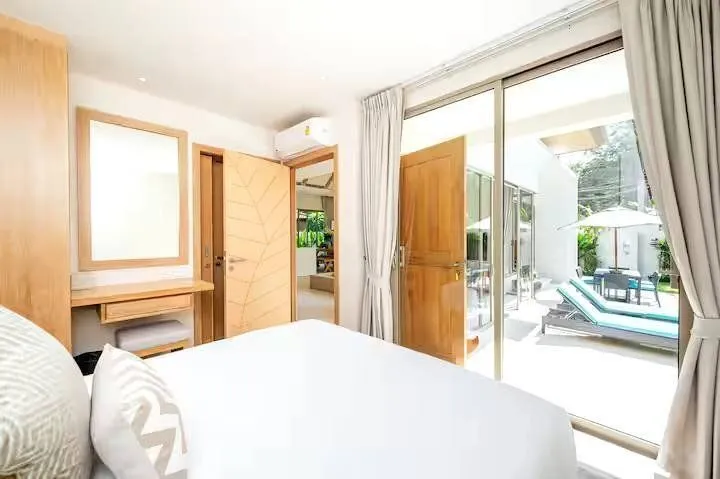 Élégante villa 3 chambres avec piscine privée à Trichada Breeze, Bang Tao, Phuket — Miniature 2