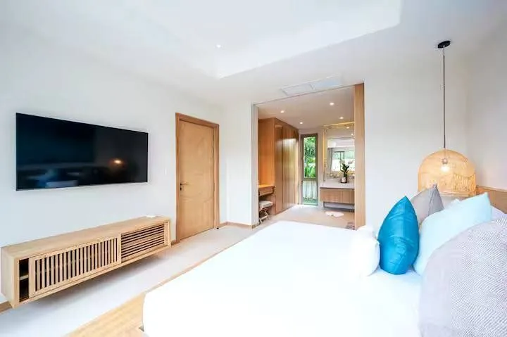 Élégante villa 3 chambres avec piscine privée à Trichada Breeze, Bang Tao, Phuket — Miniature 3