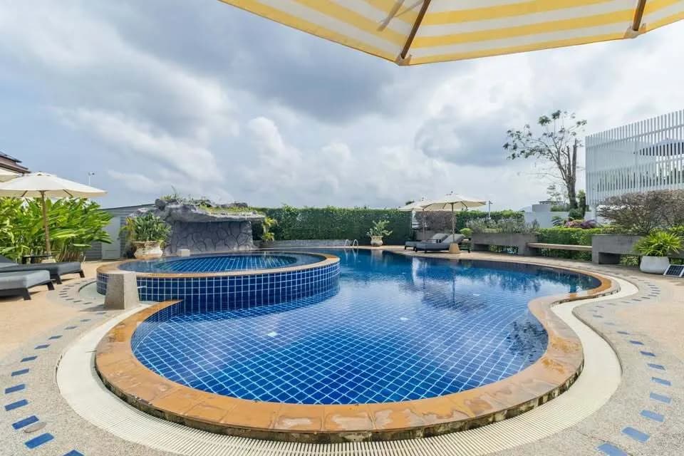 Élégante villa 3 chambres en location longue durée près de Laguna Phuket avec accès piscine — Miniature 14