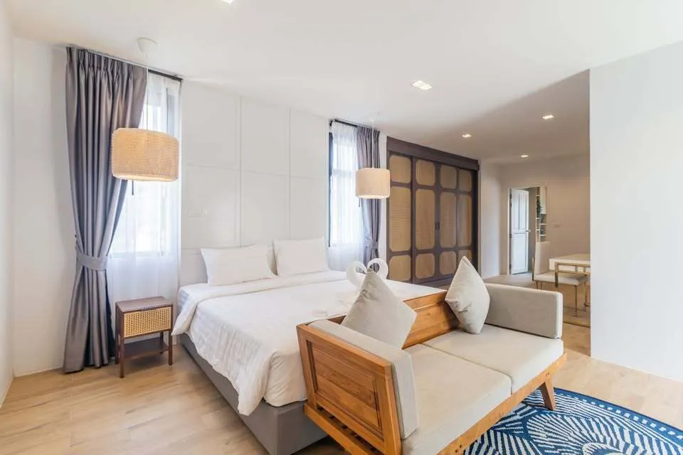 Élégante villa 3 chambres en location longue durée près de Laguna Phuket avec accès piscine — Miniature 21