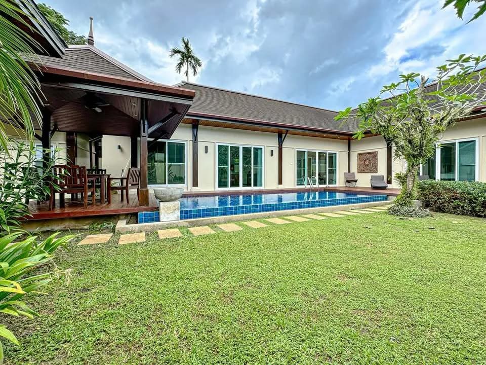 Villa 4 chambres à louer ou à vendre dans le projet Two Villa, Layan Beach — Photo 1