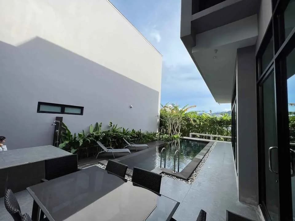 Élégante villa 3 chambres à louer à Wallaya Villas, Choeng Thale, Phuket — Miniature 3