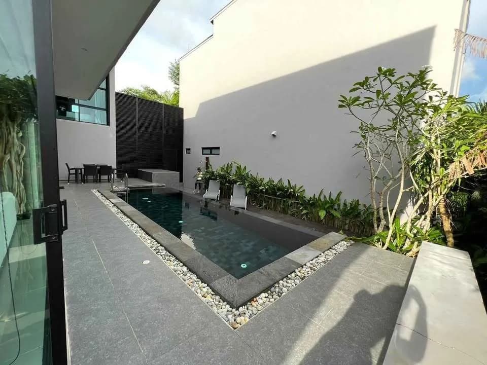 Élégante villa 3 chambres à louer à Wallaya Villas, Choeng Thale, Phuket — Miniature 10