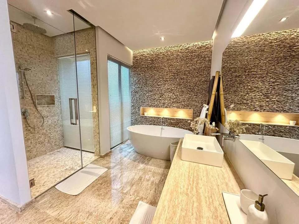 Villa de luxe avec piscine 4 chambres à louer à Anchan Tropicana, Phuket | BC13052502 — Miniature 8