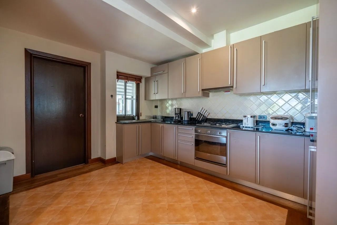 Villa de luxe avec piscine 4 chambres récemment rénovée à Laguna, Phuket | BD17052501 — Miniature 2