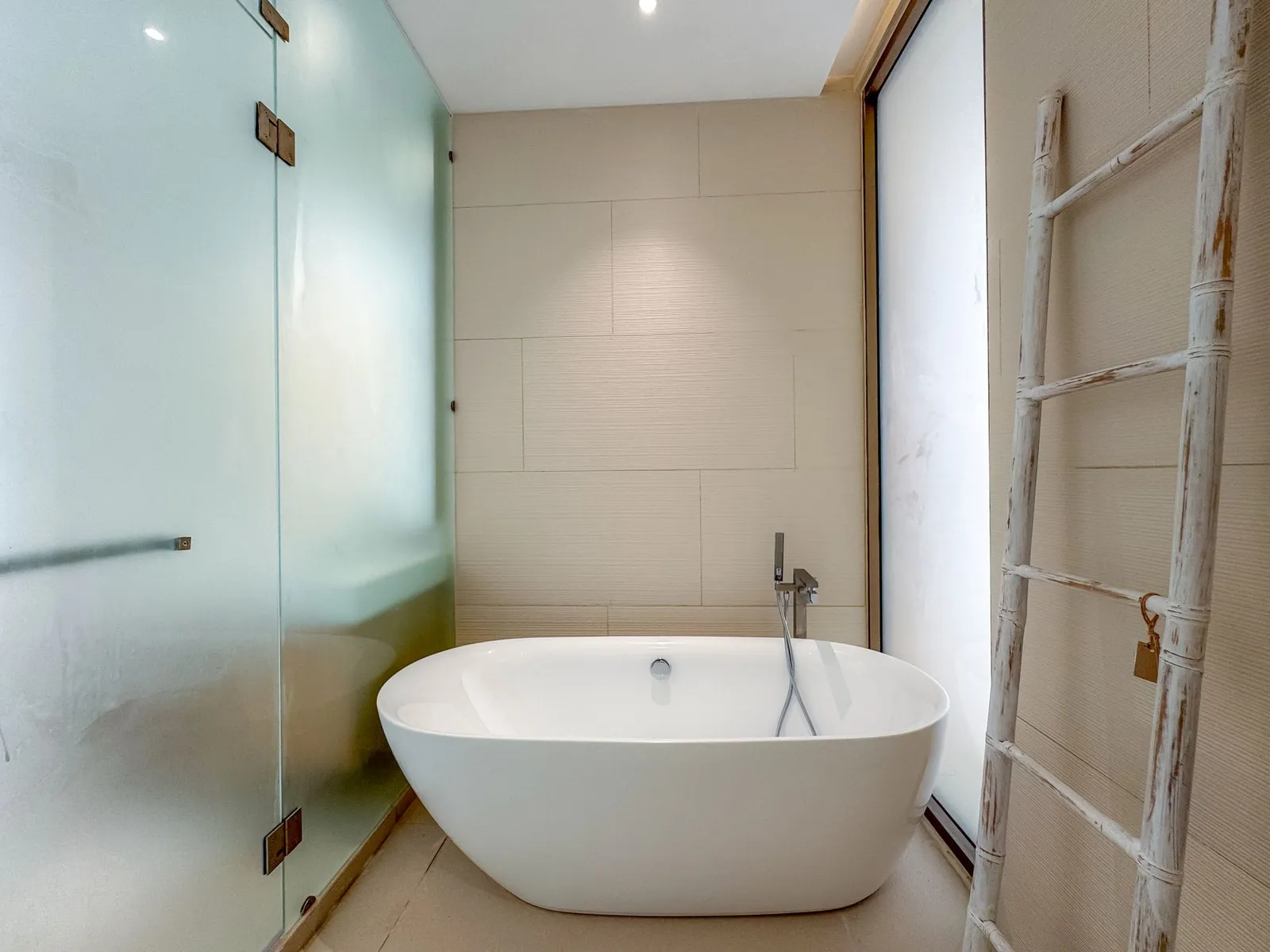 LuxPride Phase 4 – Villa 3 chambres à Cherng Talay, Phuket | SC12062550 — Miniature 2