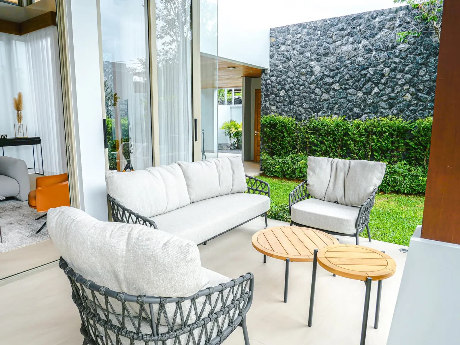 Villa d'angle moderne 4 chambres avec piscine à Botanica Foresta, Phuket | BC06072502 — Miniature 8