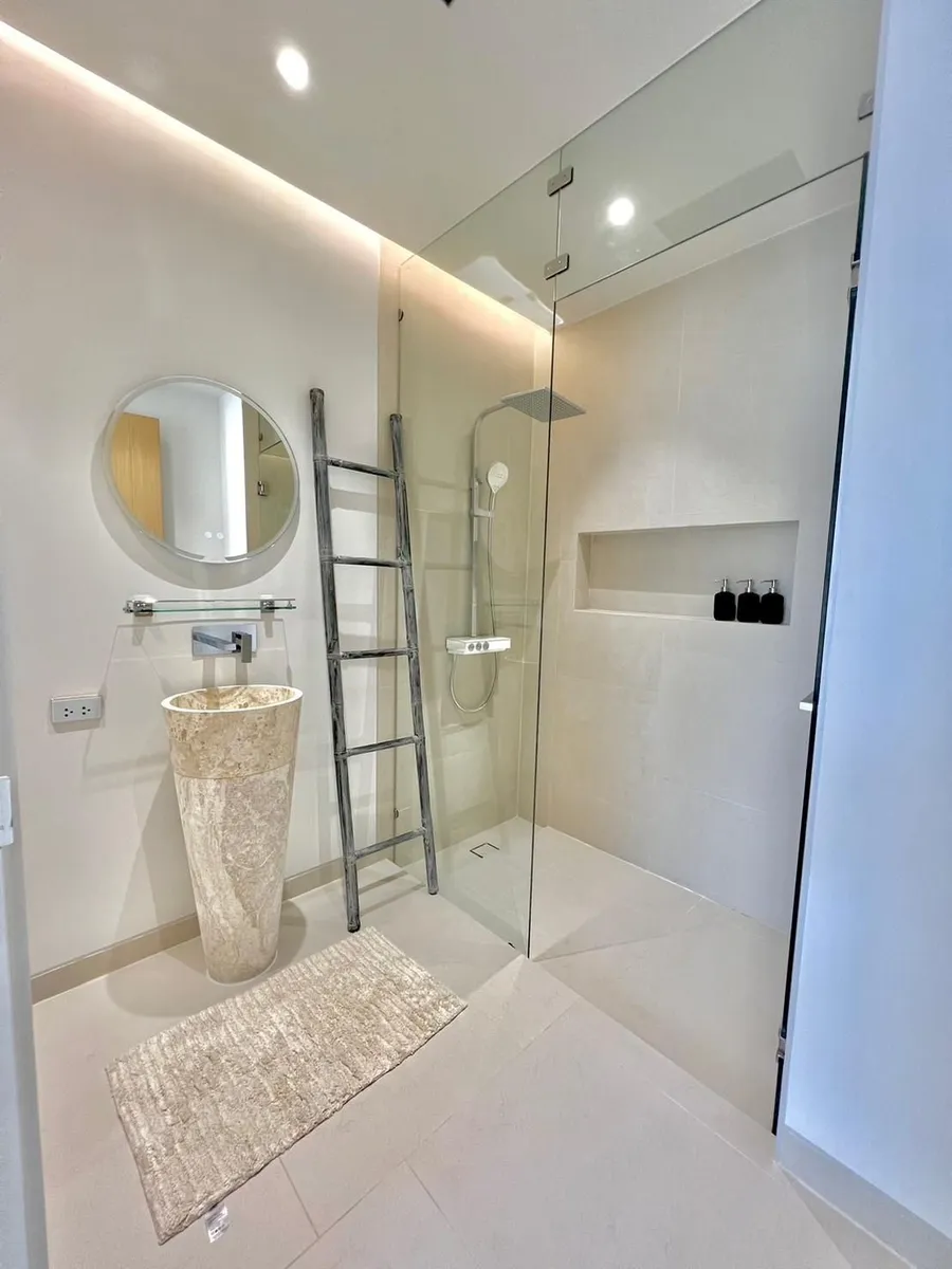 Wallaya Luxpride – Villa avec piscine à vendre à Choeng Thale, Phuket | SD07072501 — Photo 1