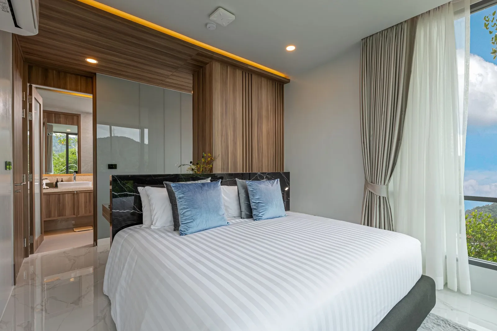 Luxueuse villa 4 chambres à vendre à Rawai | SD15072551 — Miniature 11
