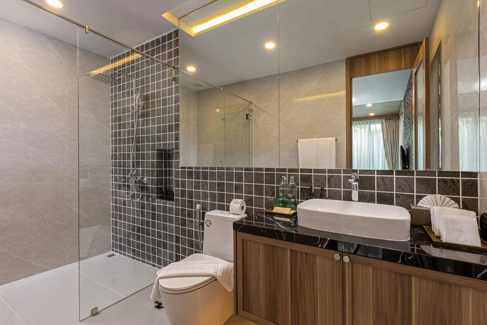 Luxueuse villa 4 chambres à vendre à Rawai | SD15072551 — Miniature 18