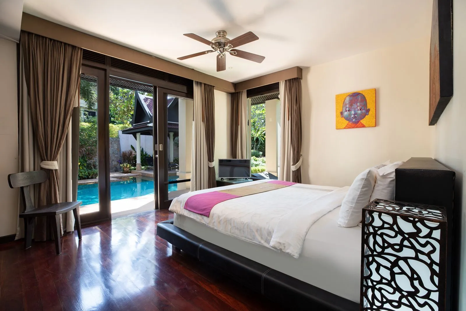 Villa en location longue durée au Maan Tawan Estate – Élégante 4 chambres près de Layan Beach, Phuket — Miniature 9