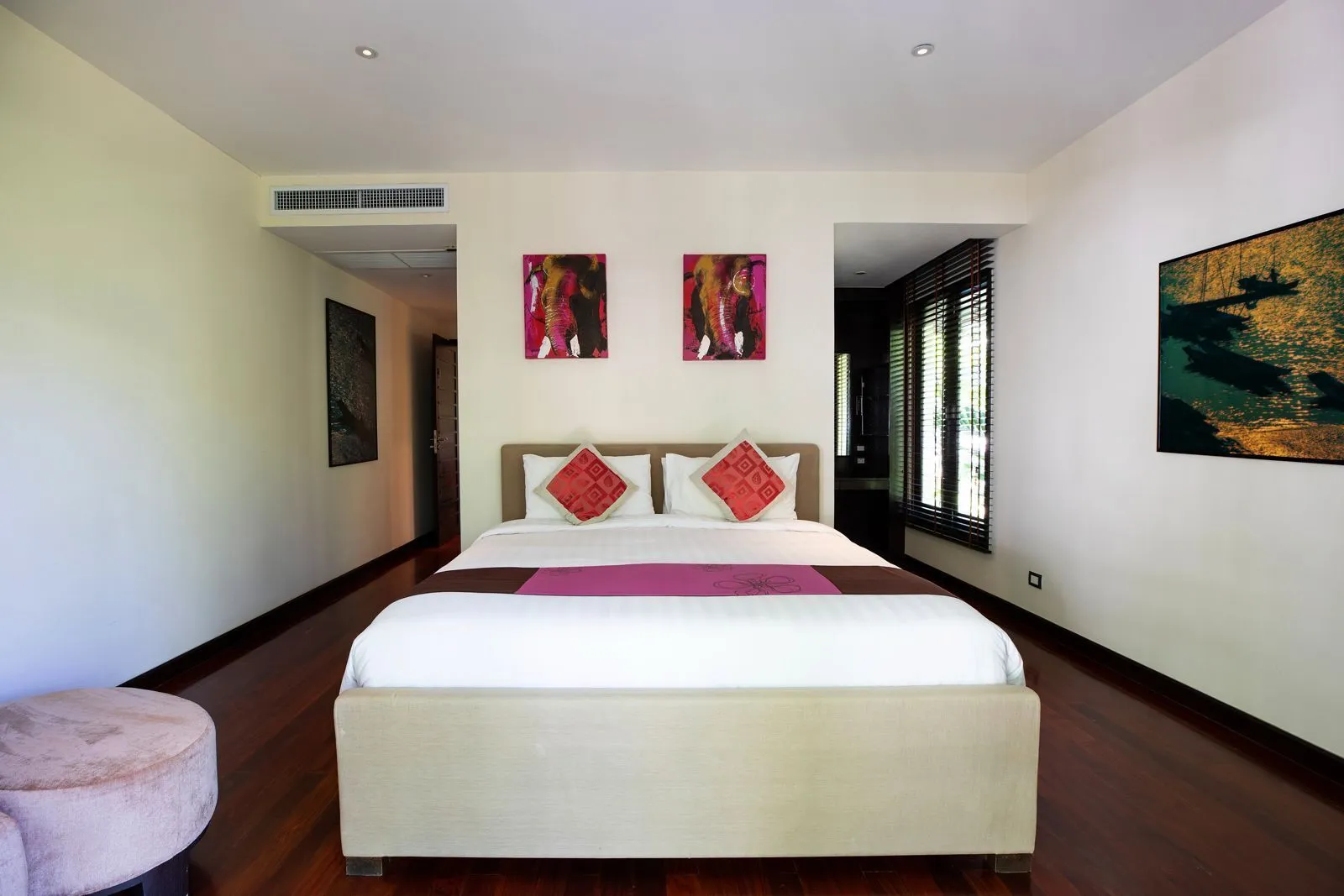 Villa en location longue durée au Maan Tawan Estate – Élégante 4 chambres près de Layan Beach, Phuket — Miniature 13
