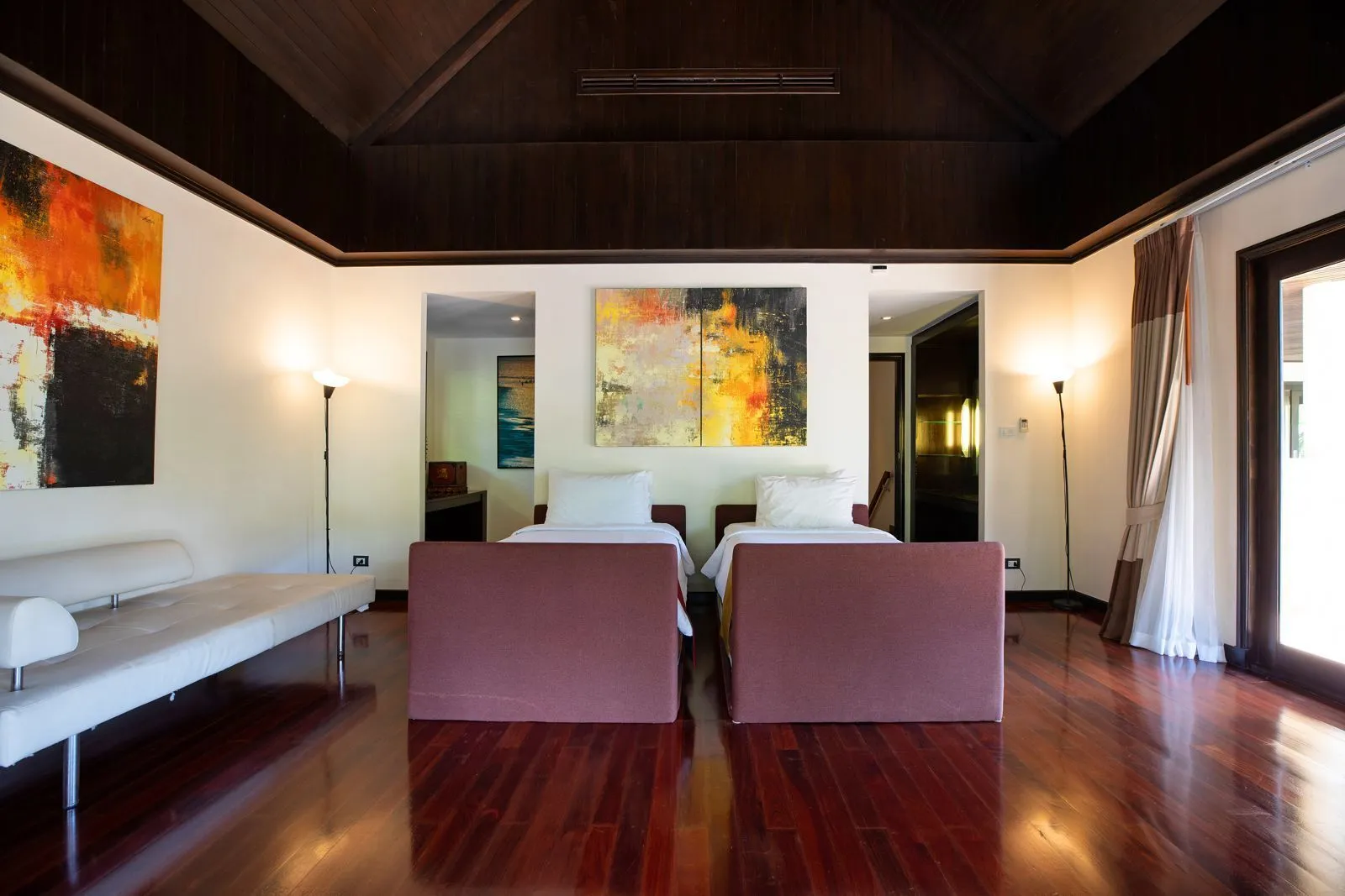 Villa en location longue durée au Maan Tawan Estate – Élégante 4 chambres près de Layan Beach, Phuket — Miniature 17