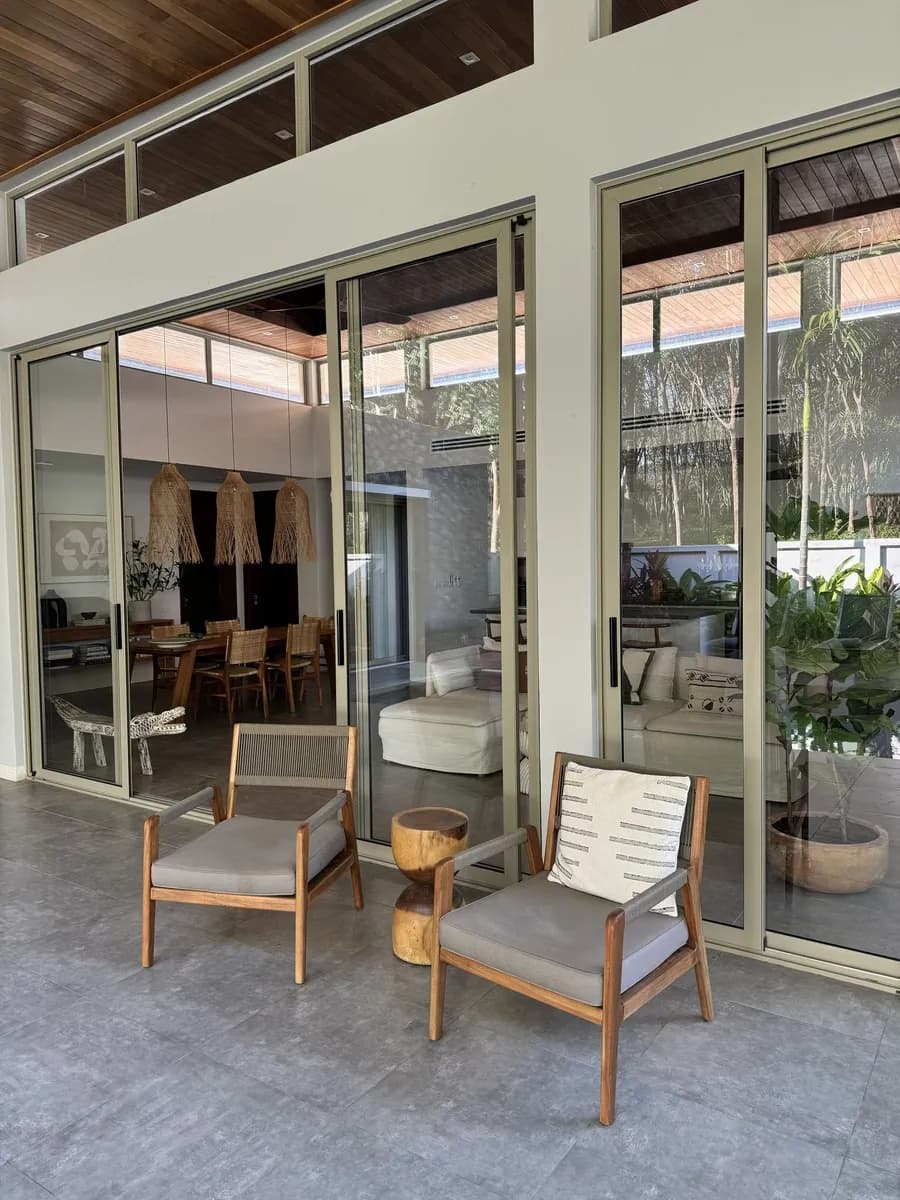 Botanica, villa de luxe avec piscine 3 chambres à louer avec vue forêt près de Layan, Phuket — Miniature 7