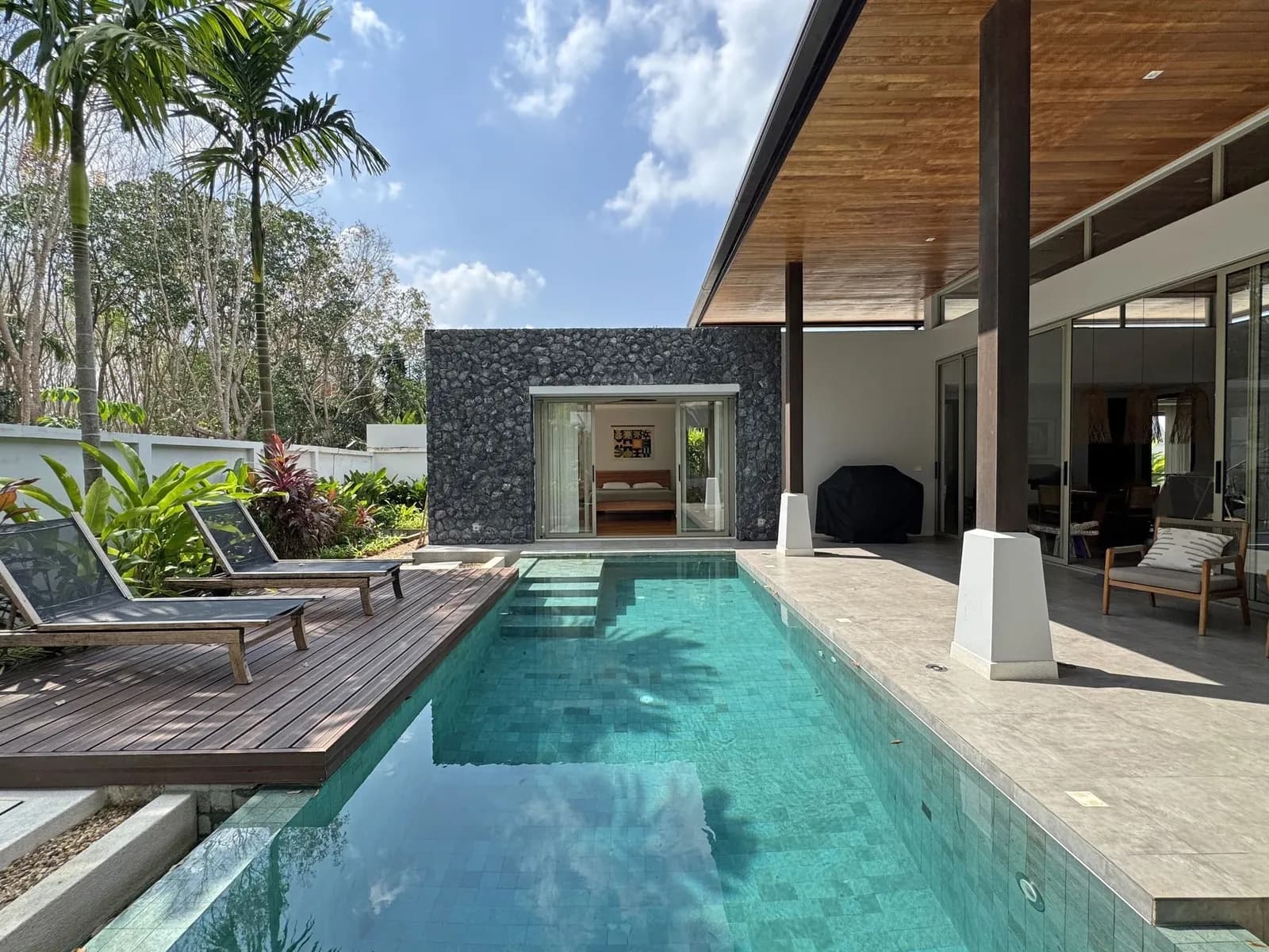 Botanica, villa de luxe avec piscine 3 chambres à louer avec vue forêt près de Layan, Phuket — Miniature 11