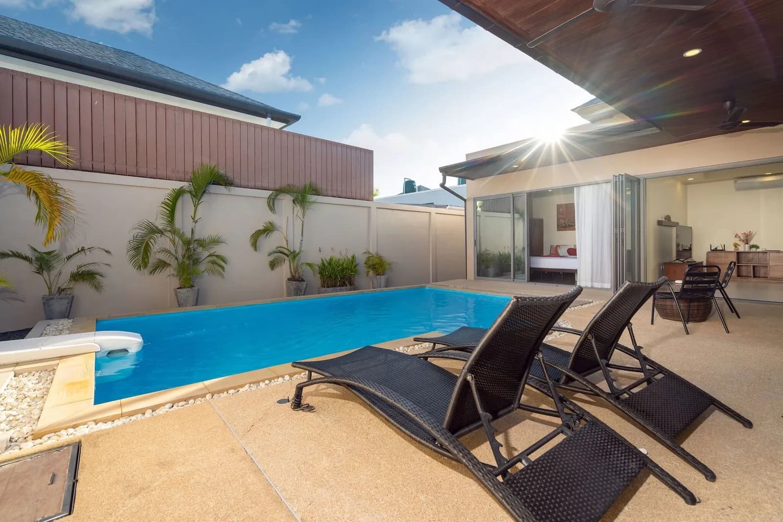 Villa moderne avec piscine 2 chambres à vendre à Rawai, Phuket | SD23072504 — Miniature 18
